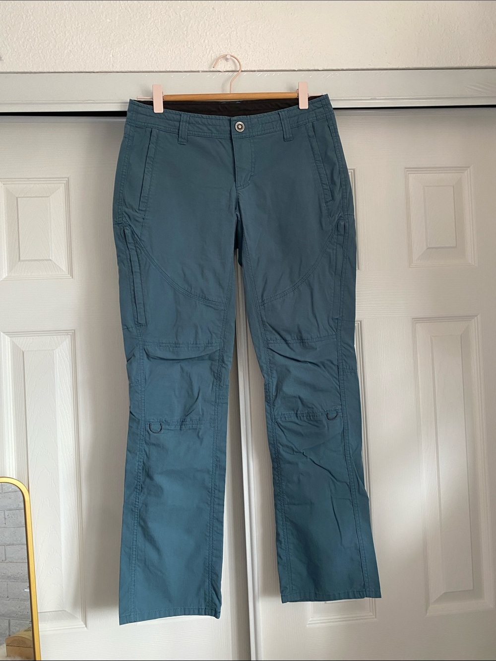 ⛰️ Womens Kuhl Pants Straight Leg Outdoor Activity Pants SIZE 2 Short